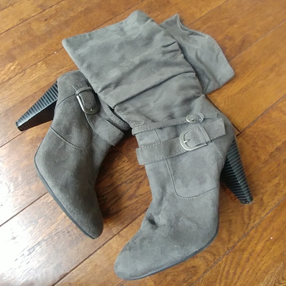 Calf Height Boots 👠